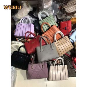 Bolsos Vip usados seleccionados de alta calidad en bolso de hombro Bale Brand Tote Bag - Product Image 3