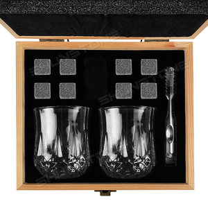 Set Regalo di Bicchieri per Whisky e Pietre Refrigeranti Shunstone con Scatola in Legno, Regalo per il Papà - Product Image 6