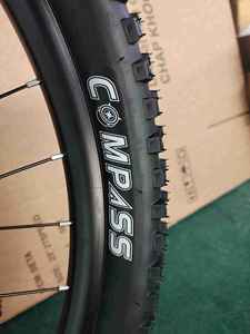 Vélo électrique au lithium pour la montagne et la ville, adulte, 7 vitesses, alliage d'aluminium, moteur haute vitesse, 27,5 pouces, <span class=keywords><strong>homme</strong></span>, femme, tout-terrain, <span class=keywords><strong>course</strong></span> - Product Image 4