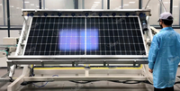 Entrepôt européen portable de panneau solaire photovoltaïque 450w pv