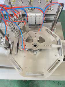 เครื่องบรรจุของเหลวแบบนิวเมติก ขนาด 20 มล. สำหรับบรรจุยาขี้ผึ้ง  แบบลูกสูบ  ออนไลน์  อุปกรณ์สำหรับสีทาเล็บ  ขนาด 0.5 1 มล. <span class=keywords><strong>50</strong></span> ถึง 500 มล.  แบบหลอด - Product Image 5