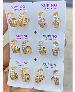 أقراط XUPING الأنيقة بالجملة، أقراط ذهبية عيار 14 و18 قيراط مرصعة بالزركون، مجموعة أقراط يومية عصرية للنساء - Product Image 1