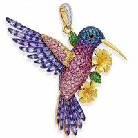 Collier pendentif colibri coloré, bijoux d'oiseau en pierres précieuses multicolores avec incrustation de pierres précieuses arc-en-ciel, charme d'oiseau volant inspiré de la nature