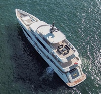 Bateau de croisière de luxe à double pont en fibre de verre de 46,84 mètres, avec sièges personnalisables (30-48 places), pour excursions nocturnes.
