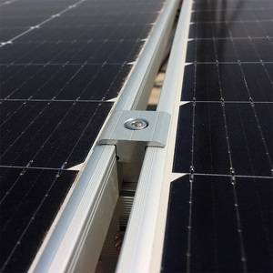 UISOLAR Sistema <span class=keywords><strong>de</strong></span> Montaje Solar <span class=keywords><strong>de</strong></span> Aluminio, Abrazadera Central <span class=keywords><strong>de</strong></span> 30mm 35mm, Estructura <span class=keywords><strong>de</strong></span> Montaje Fotovoltaico, Riel Solar, Abrazadera Central, Kit <span class=keywords><strong>de</strong></span> Abrazaderas Finales - Product Image 4