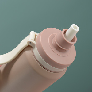 Nouvelle Bouteille d'Eau Isotherme Portable Amazons pour Sports de Plein Air - Garde au Froid 6-12 Heures avec Poignée et Paille en Acier Inoxydable 304 - Product Image 4