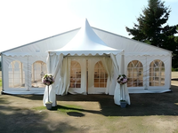 Tente de réception extérieure robuste de style européen, blanche, imperméable en PVC, pour mariage, fête, événement commercial, location