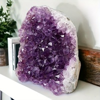 Crystals d'améthyste de qualité naturelle, grappes de géodes, artisanat en cristal, minéraux uniques, grappes d'améthyste pour souvenirs