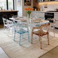 Ensemble de table à manger de banquet de mariage en résine transparente, chaise de salle à manger, mobilier d'hôtel moderne de luxe avec plateau en verre transparent