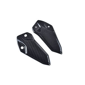 Protectores de Talón de Fibra de Carbono Seca 3K para Kawasaki ZX25R Ninja 2020-2025, Ligeros y de Ajuste Directo - Product Image 3