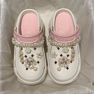 รองเท้าแตะผ้าฝ้ายสำหรับใช้ในบ้าน ปิดนิ้วเท้า แบบคลาสสิก กันลื่น พื้นนุ่ม บุฉนวนกันความร้อน ระบายอากาศได้ดี ป้องกันกลิ่น - Product Image 5