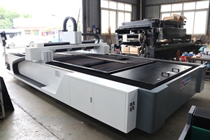 Nueva Máquina de Corte por Láser de Fibra 6015 3000W FSTEC 4000E para Turquía, Proveedor de Electrodomésticos, Directo de Fábrica, CE ISO JINDAJIN - Product Image 4