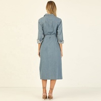 Robe en jean à la mode Robe à manches longues avec ceinture à revers de qualité pour femmes Robe mi-longue décontractée à simple boutonnage
