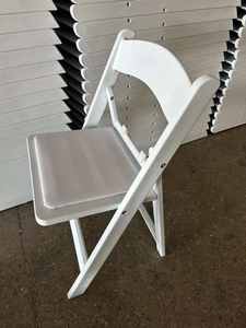 كرسي قابل للطي من الراتنج للأماكن المفتوحة، عالي الجودة وخفيف الوزن، مناسب للحدائق وحفلات الزفاف والمناسبات، باللون الأبيض - Product Image 6