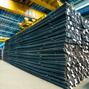 Barres en acier TMT / Barres d'armature en acier déformé pour la construction avec service de soudage - Product Image 1