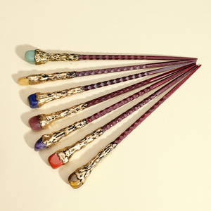 Venta al por mayor de palillos mágicos de cristal natural varita de <span class=keywords><strong>piedra</strong></span> cruda cetro de hadas Prop decoración de Halloween regalo - Product Image 6