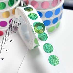 Vente d'usine Autocollants holographiques à gratter de 12 mm Autocollants adhésifs à gratter au laser Rouleau d'autocollants pour carte à gratter Loterie - Product Image 2