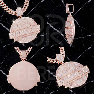 Pendentif de nom personnalisé en argent 925 avec moissanite VVS de luxe et diamants baguette, style hip-hop, chaîne fine pour homme - Product Image 2