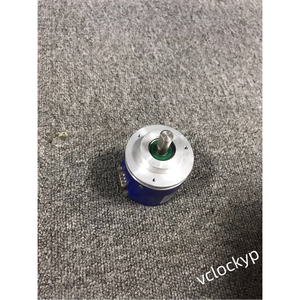 BAUMER 08697422 GXP5W.Z23 ออปติคอลมัลติเทิร์นโรตารี่เอ็นโค้ดเดอร์มือสอง - Product Image 3