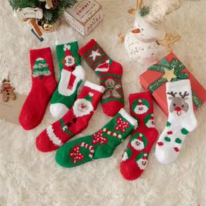 Di alta qualità personalizzato in pile di corallo con Logo sottile con fondo natalizio calzini sportivi graziosi Design colorato di Babbo Natale per l'estate - Product Image 1