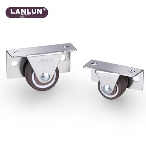 Battiscopa in plastica Ultra sottile 1 \ "& 1.25 \" con montatura laterale piatta e puleggia invisibile in PP con ruota per silenziatore direzionale piccola - Product Image 3