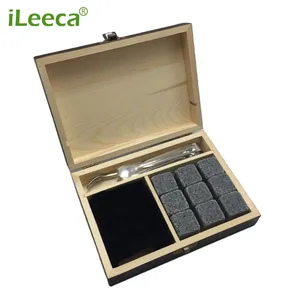 Juego de piedras de Whisky de 9 piedras naturales, piedra jabonera y granito con caja de madera elegante y bolsa de terciopelo gratis