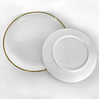 Assiette de Présentation en Verre Cristal Élégante avec Bord Doré ou Argenté pour Mariage et Fêtes – Vente en Gros