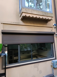 Volets roulants de petite taille personnalisés, porte/fenêtre, manuel/électrique/motorisé/télécommande, porte/fenêtre enroulable murale extérieure - Product Image 3
