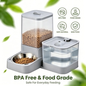 Station d'alimentation 2-en-1 pour animaux de compagnie : Distributeur de nourriture par gravité et fontaine à eau électrique USB avec filtre pour chiens et chats - Vente en gros - Fabricant - Product Image 3