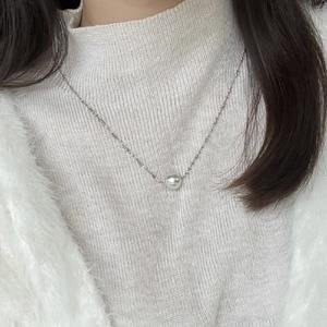 Pendentif en perle d'eau douce ronde Aurora de qualité supérieure, 10-11 mm, chaîne en argent S925 polyvalente avec ampoule, collier fin - Product Image 1