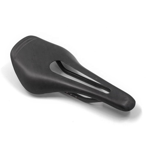 <span class=keywords><strong>Selle</strong></span> de vélo en fibre de carbone personnalisée, légère et haute résistance, pour vélos de route - Product Image 1