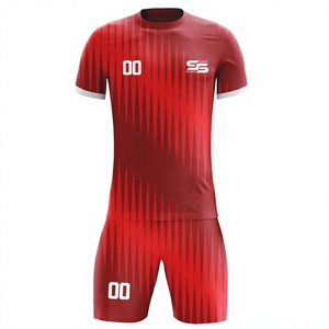 ชุดฟุตบอลชายแบบกำหนดเอง เสื้อเจอร์ซีย์ลายทางสีแดงแบบซับลิเมชั่น กางเกงขาสั้น ชุดออกกำลังกายแห้งเร็ว ทรงพอดีตัว ใส่ได้ทุกฤดู - Product Image 1