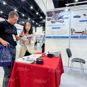 RSNV IP67 Nivel de protección Modo de posicionamiento multifrecuencia BeiDou Prismáticos de imagen térmica multifunción - Product Image 6