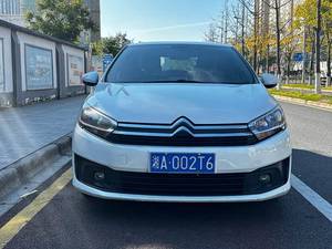 Citroën <span class=keywords><strong>C4</strong></span> d'occasion <span class=keywords><strong>2018</strong></span> 1.6L Automatique Confort Plateforme PSA Famille Voyage Entretenue entreaxe 2610mm Écran tactile 7 pouces <span class=keywords><strong>Prix</strong></span> abordable - Product Image 2