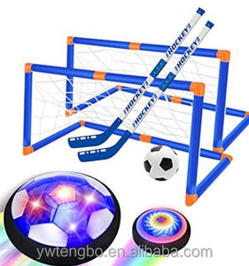Vente en gros Ensemble ballon de football intérieur à LED avec 2 buts Jouets pour enfants Accessoires ballon de <span class=keywords><strong>pied</strong></span> - Product Image 1