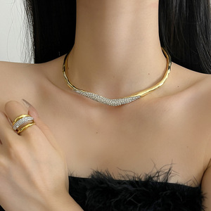 תכשיטים אופנה חדשה הגעה <span class=keywords><strong>2025</strong></span> תכשיטי אופנה זהב נצנוץ לבה לא סדירה שרשרת נשים נשים - Product Image 1