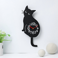 Nouvelle horloge murale décorative à affichage à quartz en plastique, design traditionnel chat mignon qui aboie, très populaire