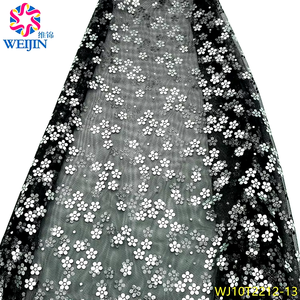 Tessuto personalizzato <span class=keywords><strong>in</strong></span> poliestere placcato <span class=keywords><strong>in</strong></span> oro con cinque petali di Tulle <span class=keywords><strong>in</strong></span> maglia di tessuto con Design lucido a maglia elettrica - Product Image 5