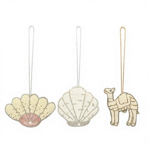Décorations de Noël personnalisées en tissu velours écologique brodé avec logo sur mesure, ornements en gros personnalisés, plante nuageuse - Product Image 1