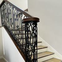 Hochwertige Maßanfertigung Präzisionsguss-Treppengeländer-Designs aus Stahl für Villentreppen