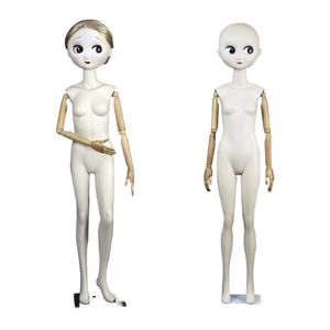 可愛い漫画風ダミー全身女性ドールマネキンスタンド、メイクアップされた顔、座り姿、髪付き、服飾展示用 - Product Image 1