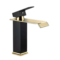 Robinet de lavabo cascade moderne en acier inoxydable or et noir avec capteur sans contact et fonctions d'eau chaude et froide temporisées