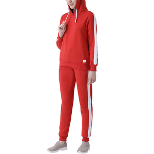 ชุดวอร์มผ้าฟลีซสีพื้นพร้อมโลโก้และขนาดที่กำหนดเองสำหรับผู้หญิง ชุดวอร์มผ้าฟลีซพร้อมโลโก้แบบกำหนดเองสำหรับการฝึกซ้อม - Product Image 2