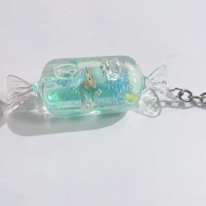 Promotion Hot Sale Fashion Plastic Acrylic Crafts Keychain Quicksand Cute 3d Floating Aqua Keyring