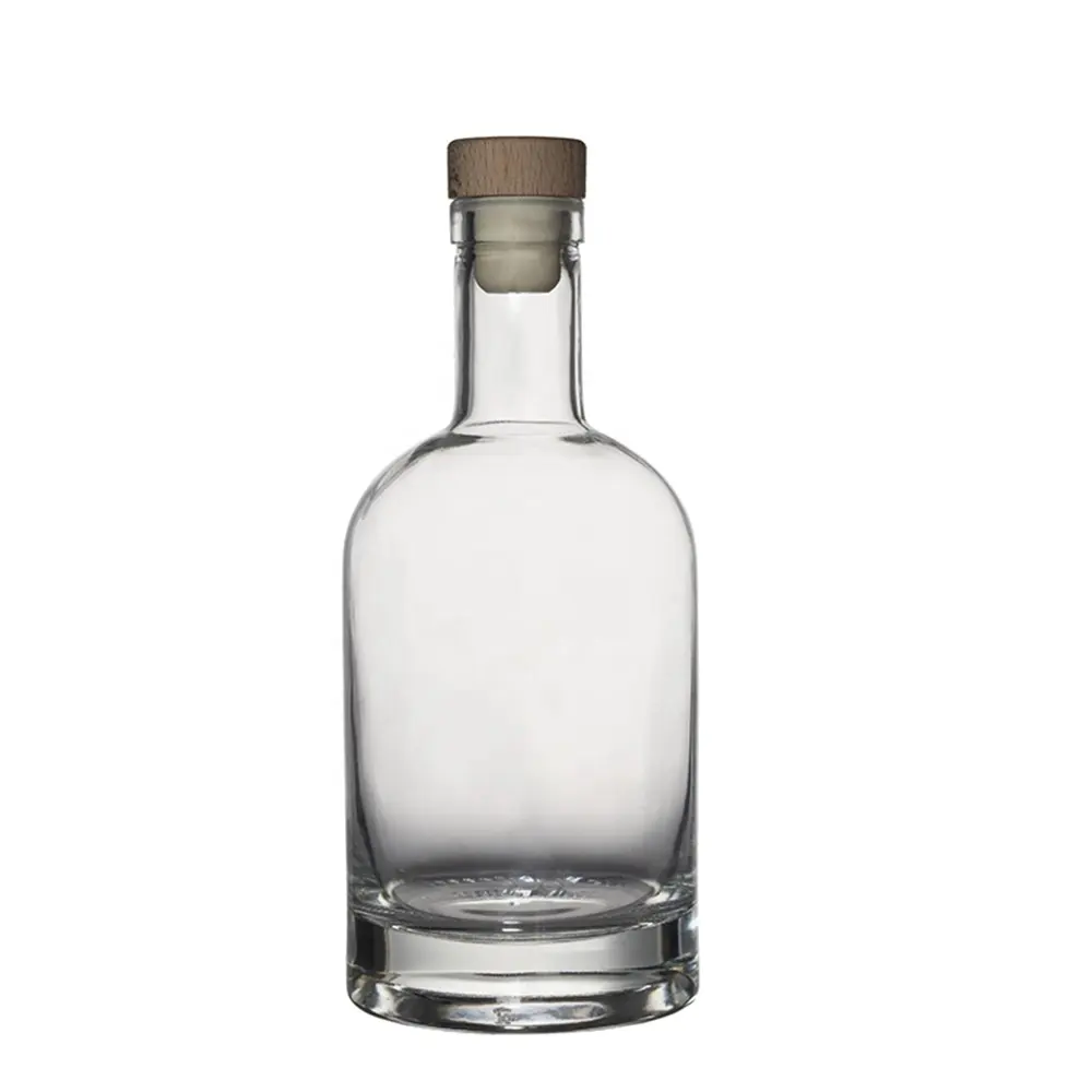 Berlin Packaging Transparent Big Volume Spirits Whiskey Liquor Bottle Custom Round Bottle Glass For Rum