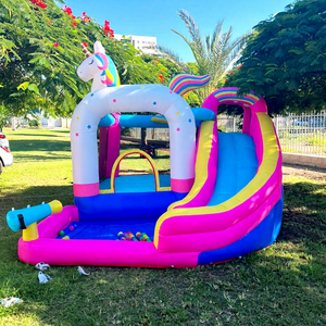 Château gonflable commercial d'été pour fêtes en extérieur, avec toboggan et piscine aquatique, en forme de licorne. - Product Image 1