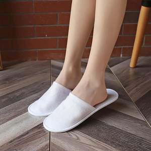 Pantuflas Desechables de 6 mm de Grosor, Antideslizantes, Cerradas, para Hombres y Mujeres, para Viajes, Fiestas, Hoteles y Spa - Product Image 5