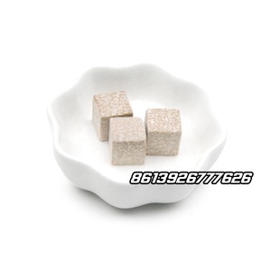 Caramelo Masticable en Cubos de Chocolate con Leche y Plátano OEM - Product Image 6