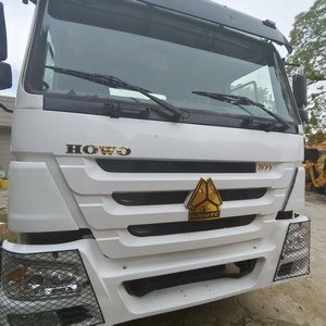รถบรรทุก Howo มือสองคุณภาพดีราคาถูก 371 แรงม้า เครื่องยนต์ดีเซล Weichai 6x4 พวงมาลัยซ้าย รถบรรทุก Howo ขายดี ราคาถูก - Product Image 1