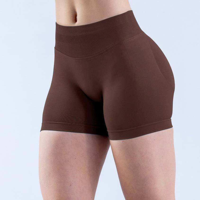 สีน้ำตาลเข้ม